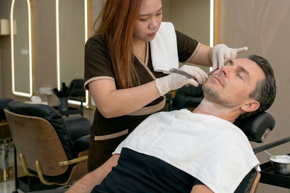 Care 22 men's personal care space, Sukhumvit Soi 22 Bangkok